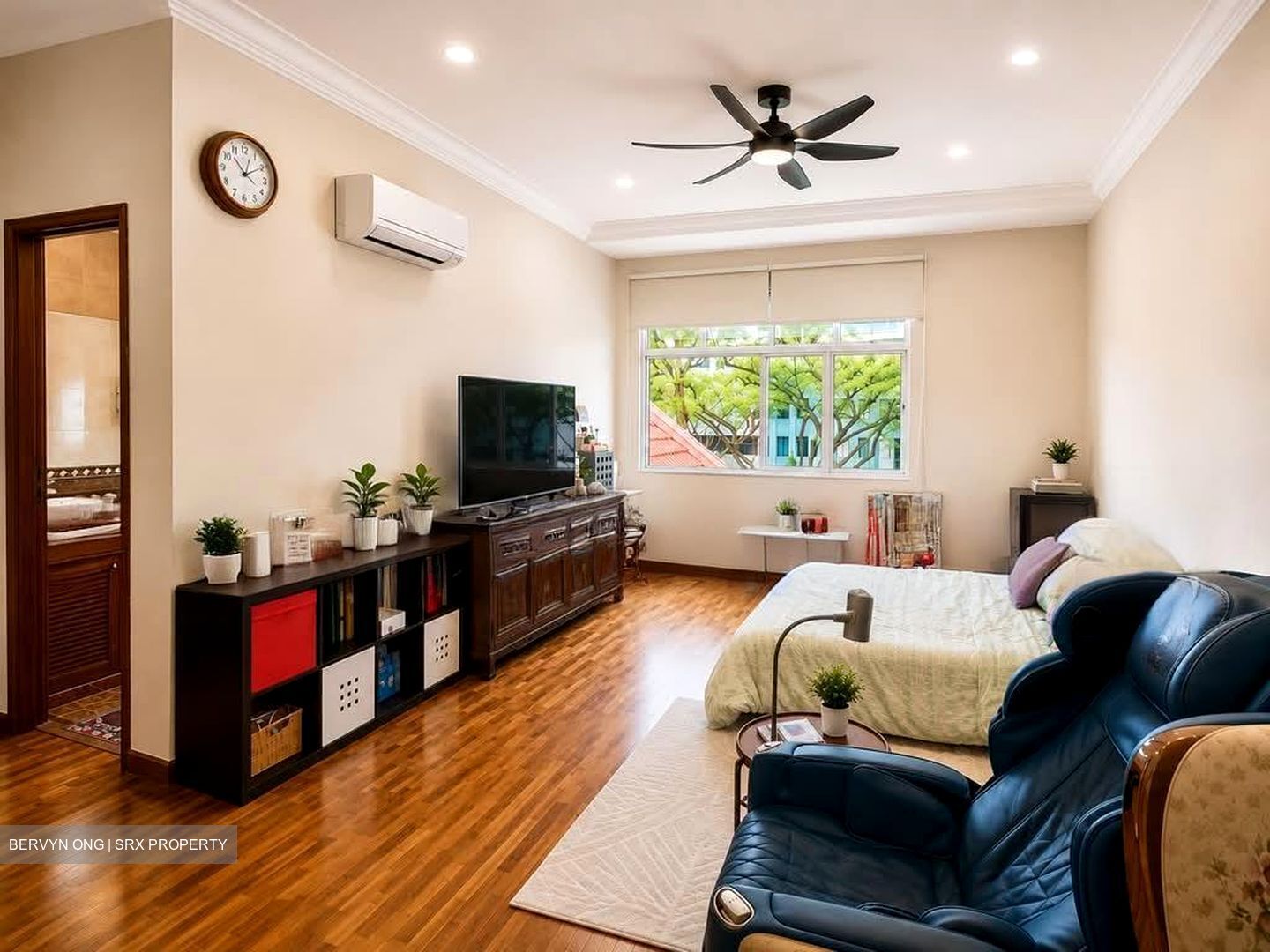 Pinewood Terrace (D25), Terrace #559611221